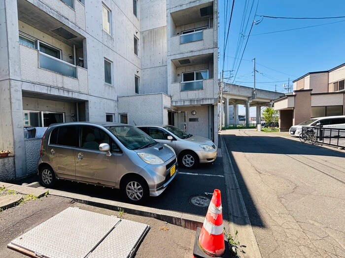 セントベル八軒の物件外観写真