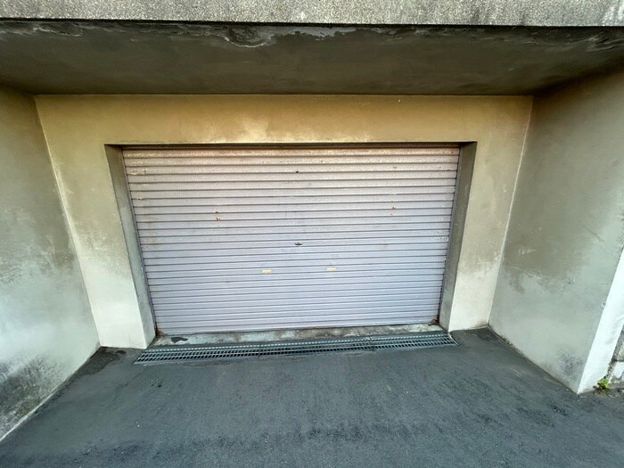 ロイヤルパーク23の物件外観写真