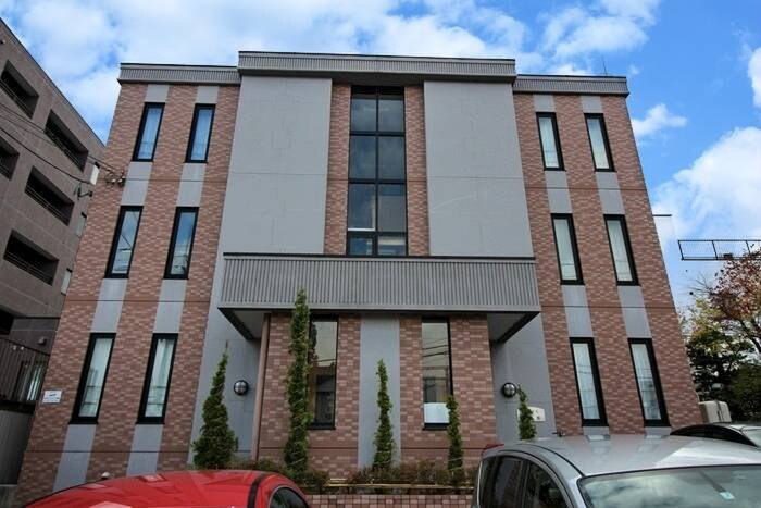 ルピナス３条館の物件外観写真