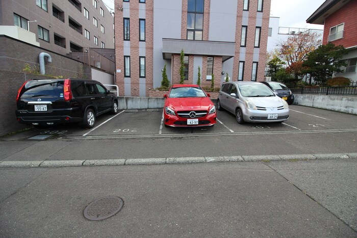 ルピナス３条館の物件外観写真