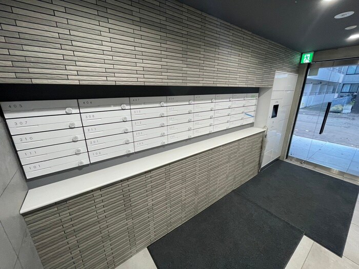 Halenix札幌医大前の物件外観写真