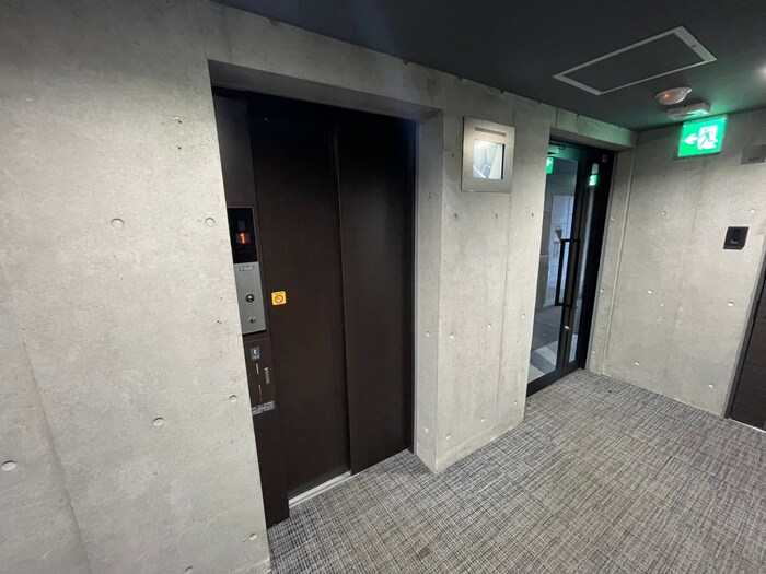 Halenix札幌医大前の物件外観写真