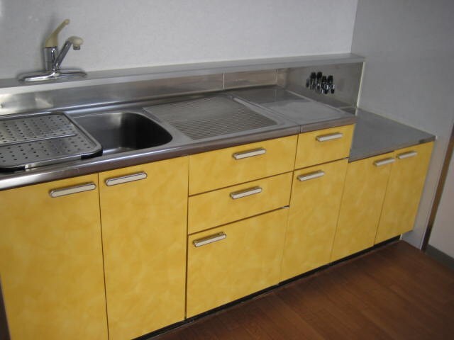 サンシャイン円山の物件内観写真