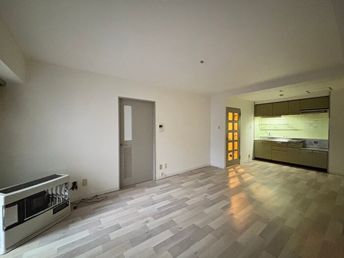 サンシャイン円山の物件内観写真