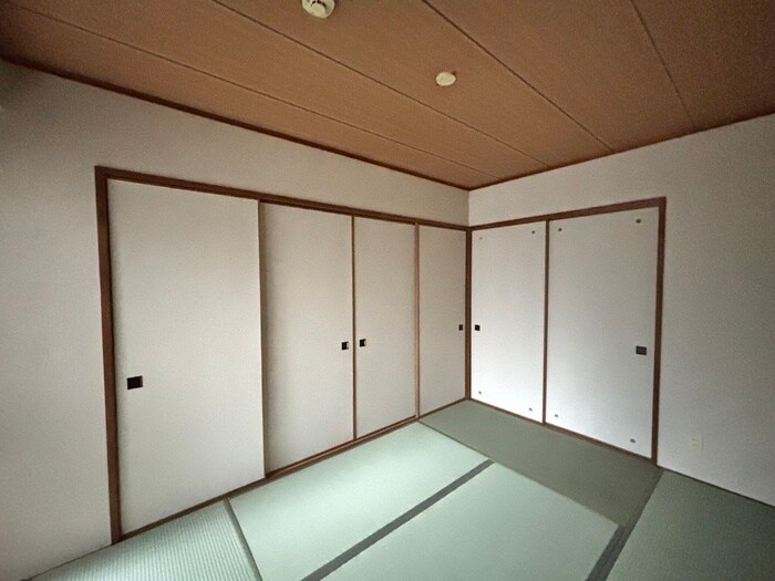 サンシャイン円山の物件内観写真