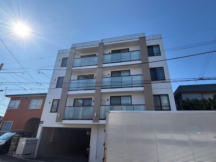 Four Seasons 福住の物件外観写真