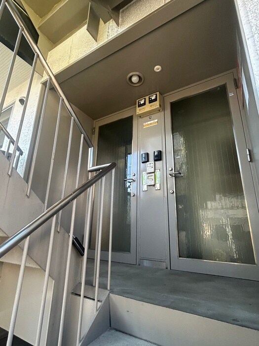 クリスタルコアの物件外観写真