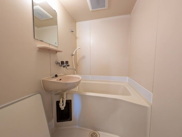 クリスタルコアの物件内観写真