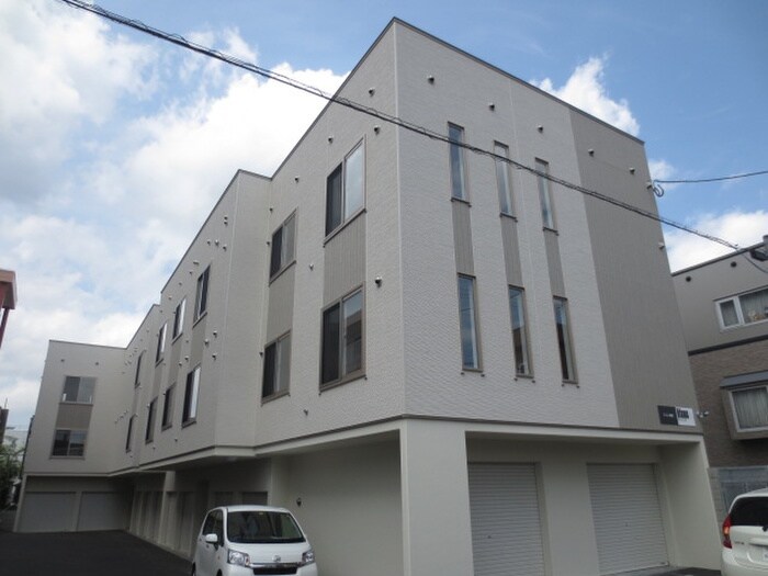 blanc本町の物件外観写真