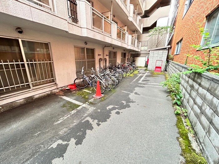 ﾄﾞﾐﾆｵﾝ琴似の物件外観写真