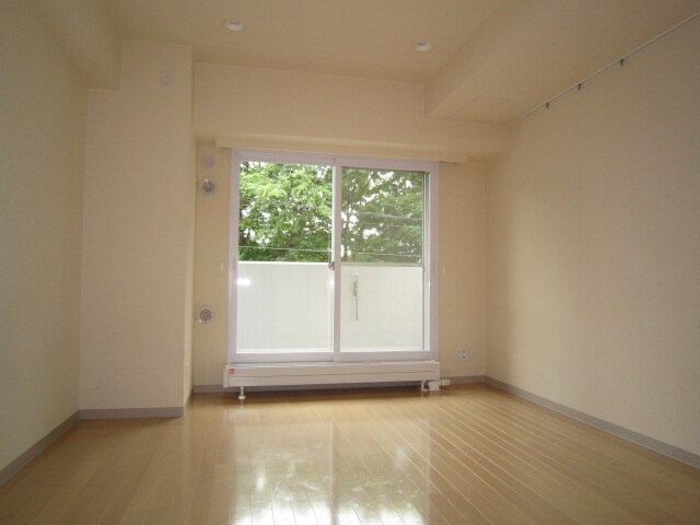 ホ－リ－フォ－ト南平岸の物件内観写真