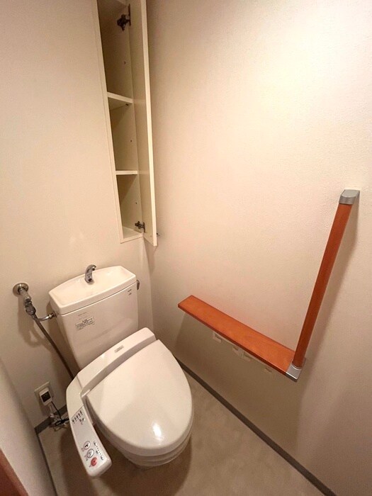 ホ－リ－フォ－ト南平岸の物件内観写真