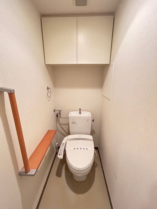 ホ－リ－フォ－ト南平岸の物件内観写真