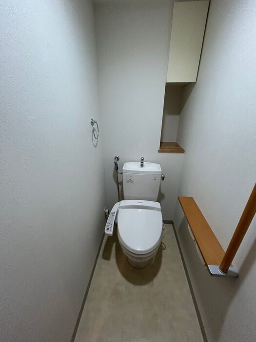 ホ－リ－フォ－ト南平岸の物件内観写真