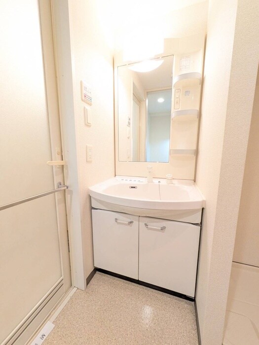 ホ－リ－フォ－ト南平岸の物件内観写真