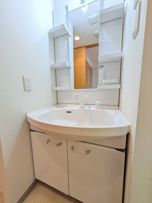 ホ－リ－フォ－ト南平岸の物件内観写真