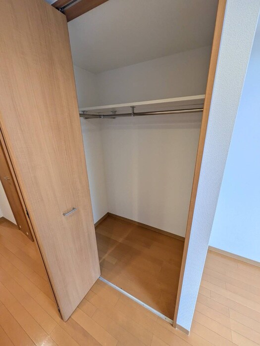 ホ－リ－フォ－ト南平岸の物件内観写真