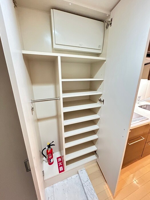 ホ－リ－フォ－ト南平岸の物件内観写真