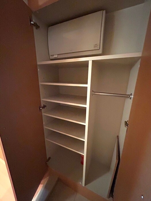 ホ－リ－フォ－ト南平岸の物件内観写真