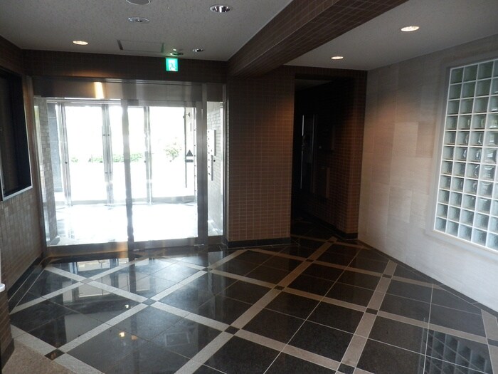 ノヴァ東札幌の物件外観写真