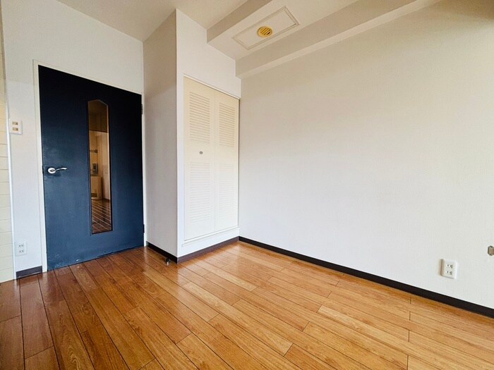 サポナ－ル円山の物件内観写真