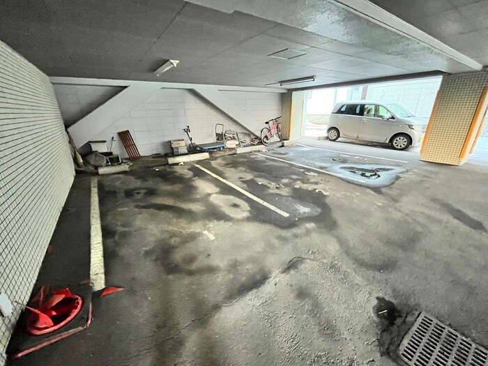 サポナ－ル円山の物件外観写真