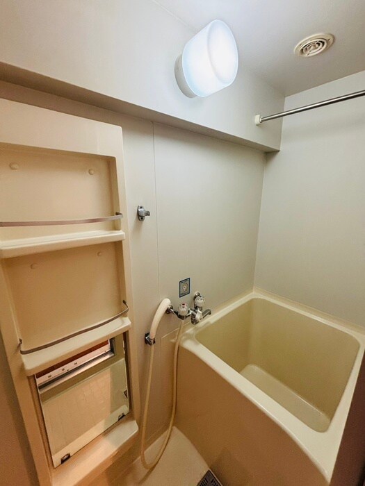 サポナ－ル円山の物件内観写真