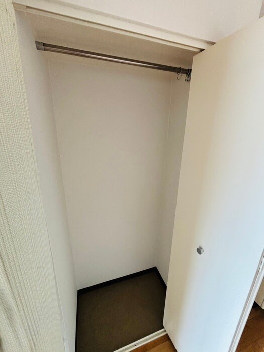 サポナ－ル円山の物件内観写真