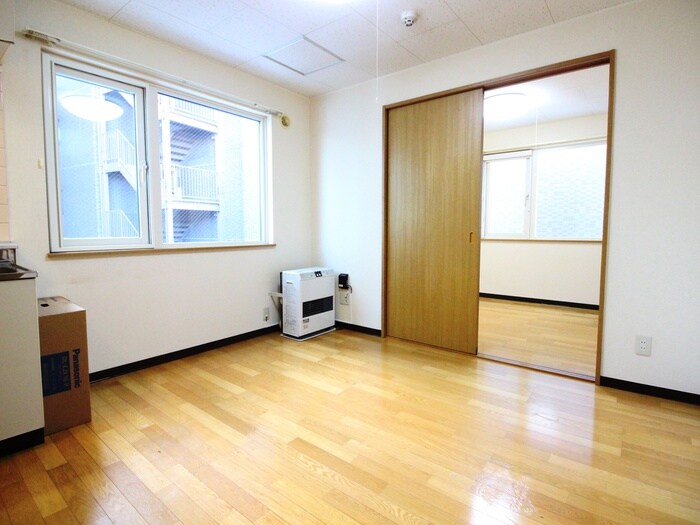 サンフラワ学園前の物件内観写真