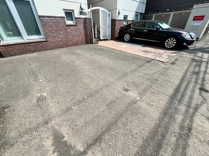 アーブ円山の物件外観写真