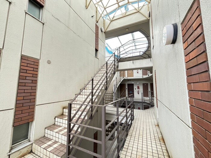 アーブ円山の物件外観写真