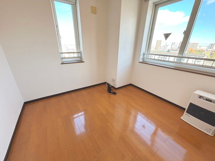 フレスコ大谷地の物件内観写真