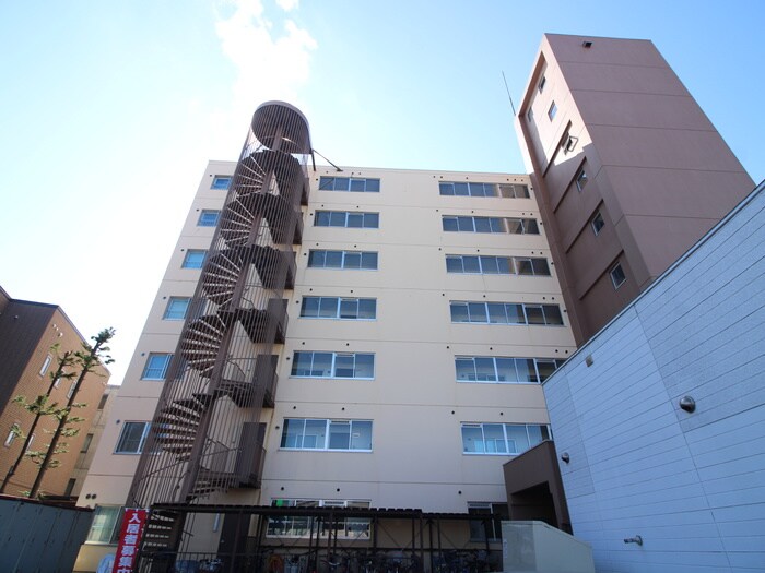 メゾン実のりの物件外観写真