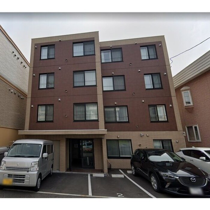 セフィーロ新札幌の物件外観写真