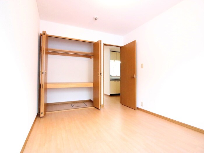 ルポ・ヴィラの物件内観写真