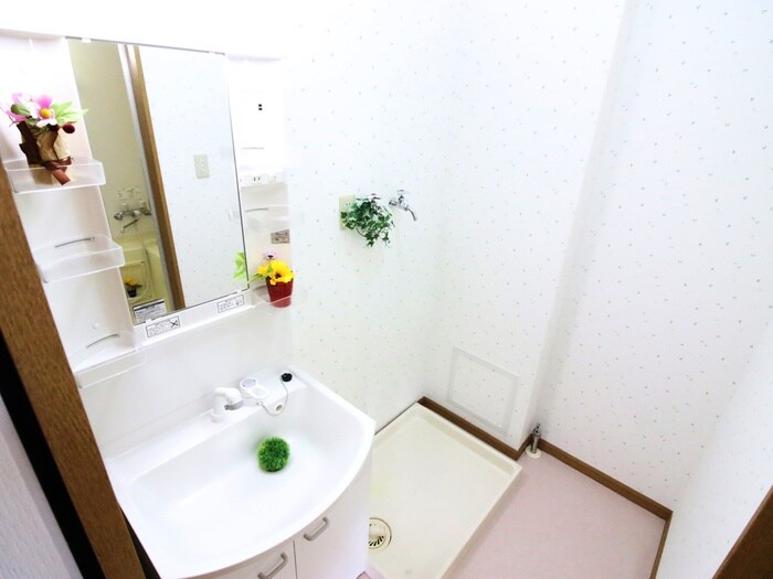 ルポ・ヴィラの物件内観写真