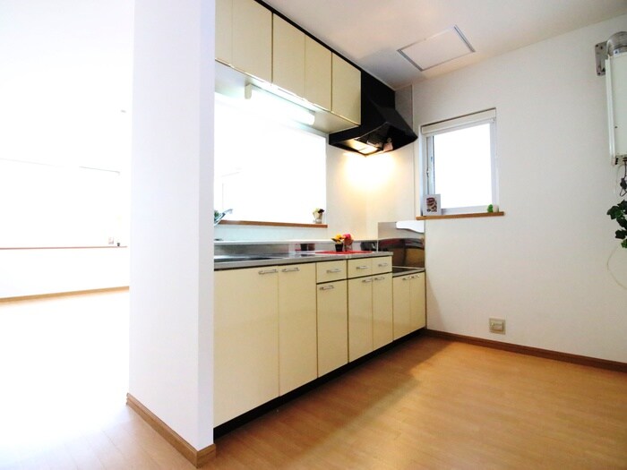 ルポ・ヴィラの物件内観写真