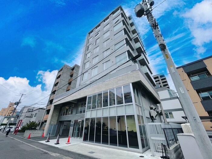 桂和レジデンス裏参道の物件外観写真