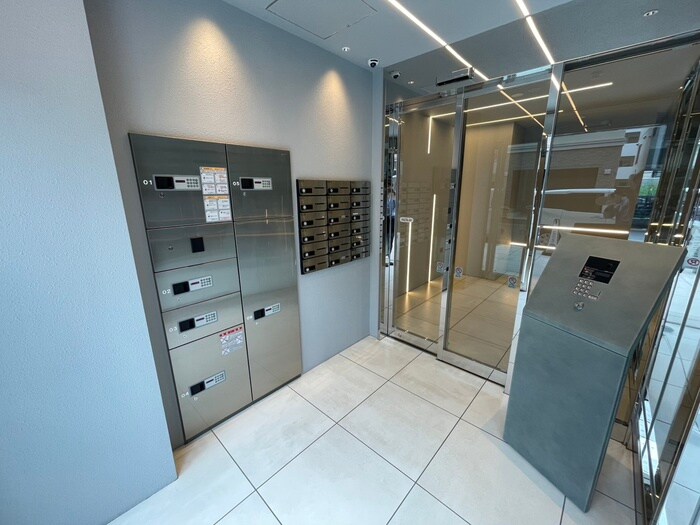 桂和レジデンス裏参道の物件外観写真