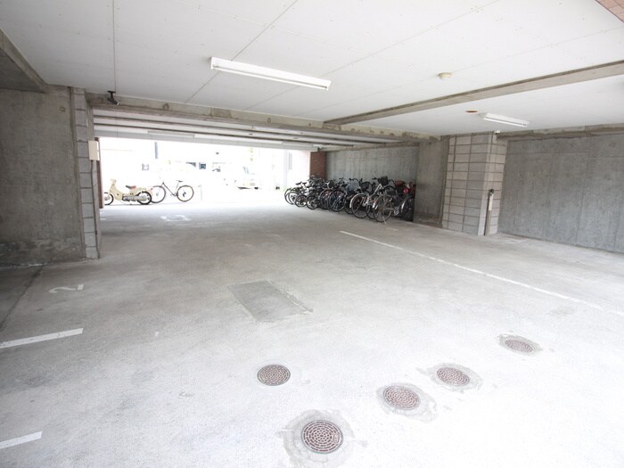 パ－クヒルズＯＭ中央１２の物件外観写真