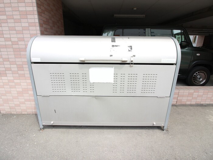 パ－クヒルズＯＭ中央１２の物件外観写真