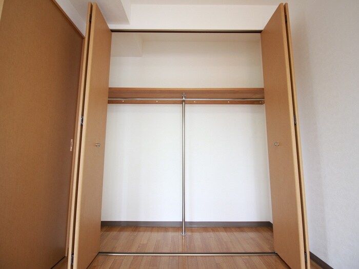 パ－クヒルズＯＭ中央１２の物件内観写真