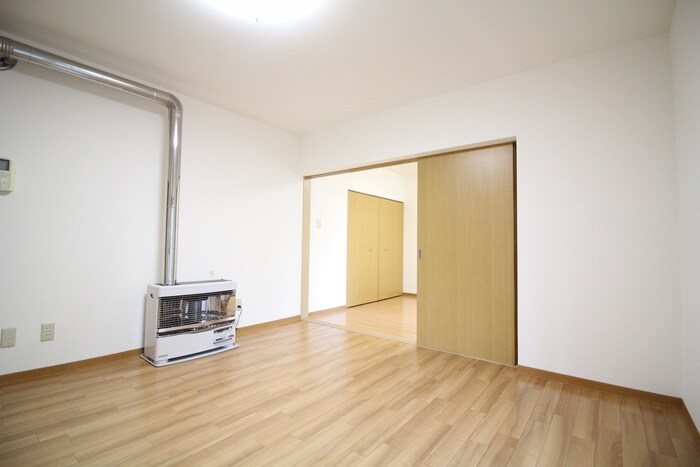 リベルティ旭ヶ丘の物件内観写真