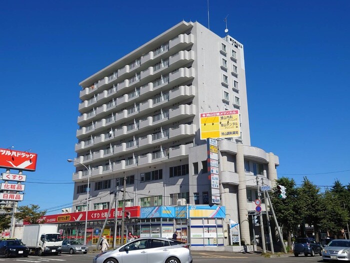 ドミール旭山公園の物件外観写真