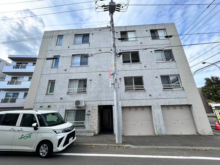 Ａ　ＢＯＮＤの物件外観写真