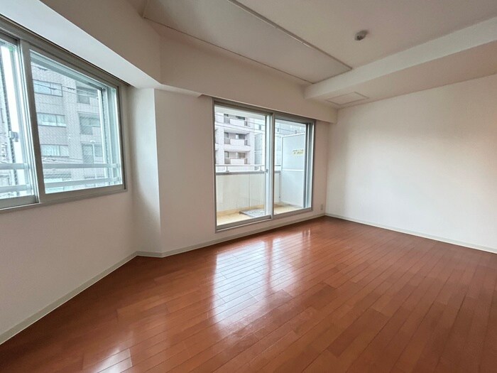 レジディア南一条イーストの物件内観写真