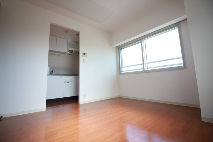 レジディア南一条イーストの物件内観写真