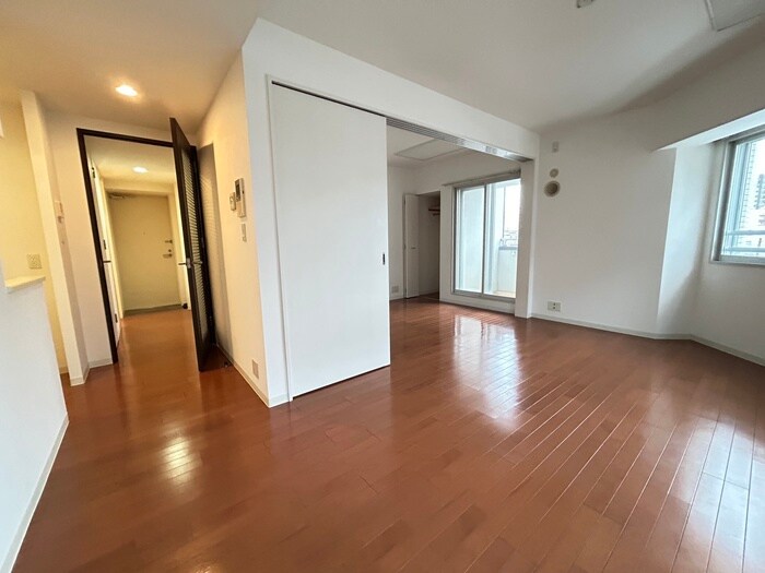 レジディア南一条イーストの物件内観写真