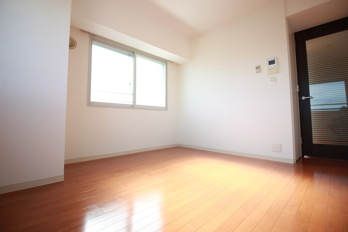 レジディア南一条イーストの物件内観写真