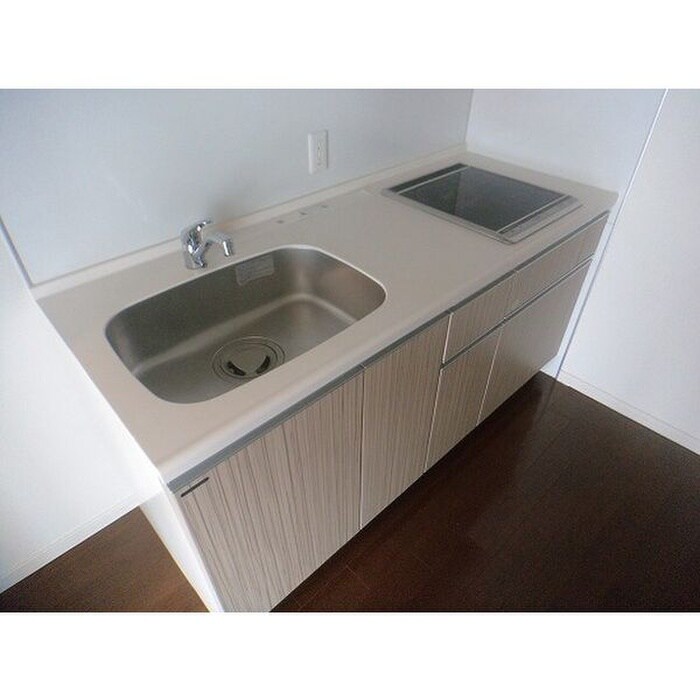 プライムメゾン鴨々川の物件内観写真